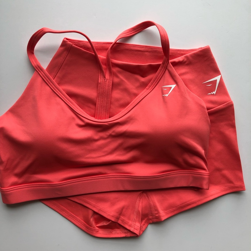 Gymshark L/XL Training Quad Shorts & V Neck Training Sports Bra Set - Picture 1 of 5